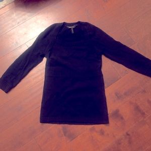 Black M BCBGMAXAZARIA black sweater